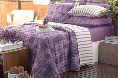 Cama Mesa e Banho na Granja Viana Cama Mesa e Banho na Granja Viana